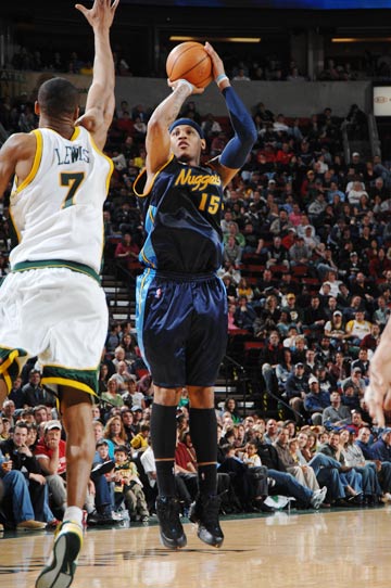 篮让对手无 篮让对手无