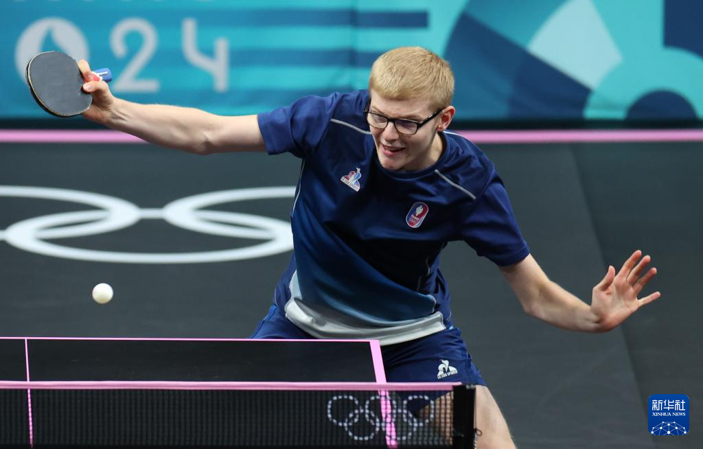 球队自然获 球队自然获